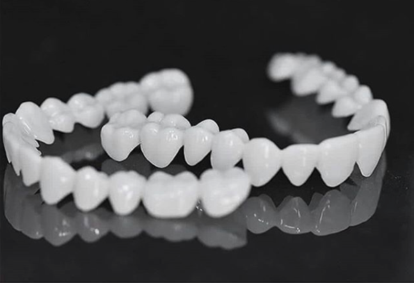 Dental Prosthesis Lift