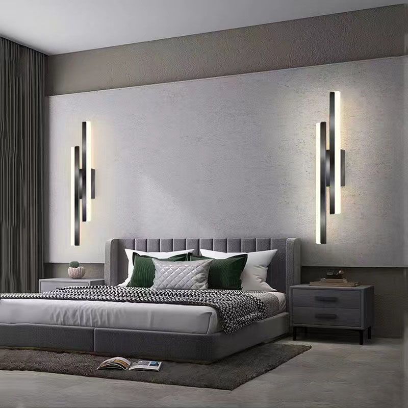 Modern LED Wall Light - Elegant Black/Gold Design for Living Room and Bedroom