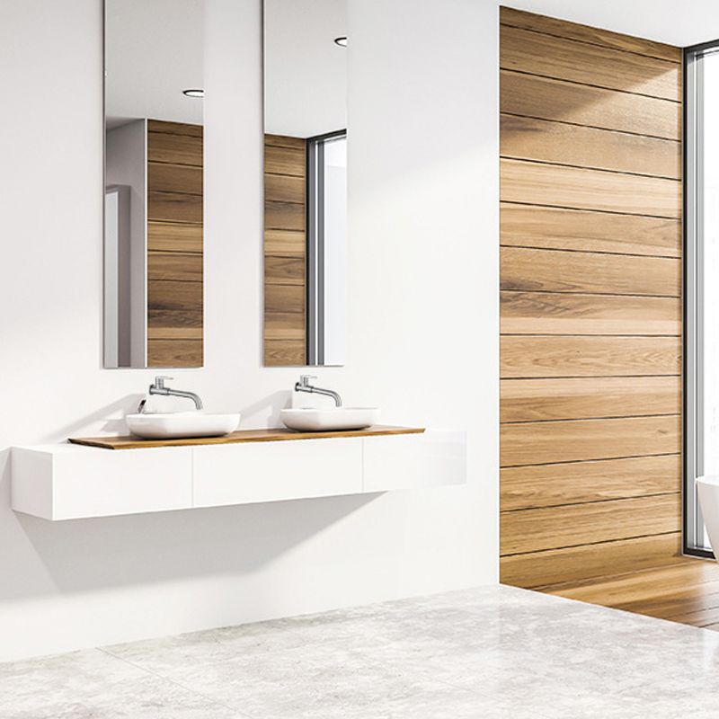 Modern Style Wall-Mounted Single Lever Mixer Tap for the Bathroom