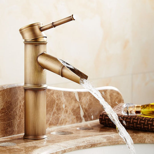 Farmhouse Brass Bathroom Faucet with Lever Handle - Single Hole Sink Faucet