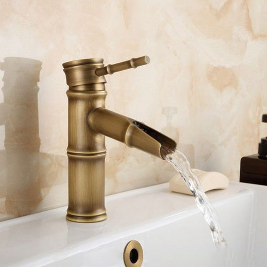 Farmhouse Brass Bathroom Faucet with Lever Handle - Single Hole Sink Faucet