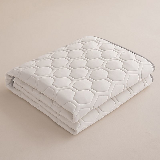 Dog Cooling Mat for Indoor and Outdoor Use - Bed Pad