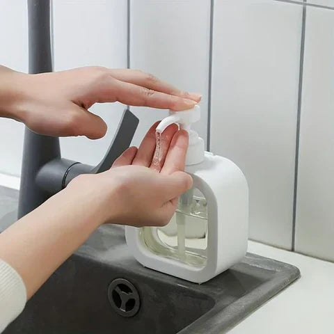 Minimalist Nordic Design Soap Dispenser – Perfect for Modern Spaces