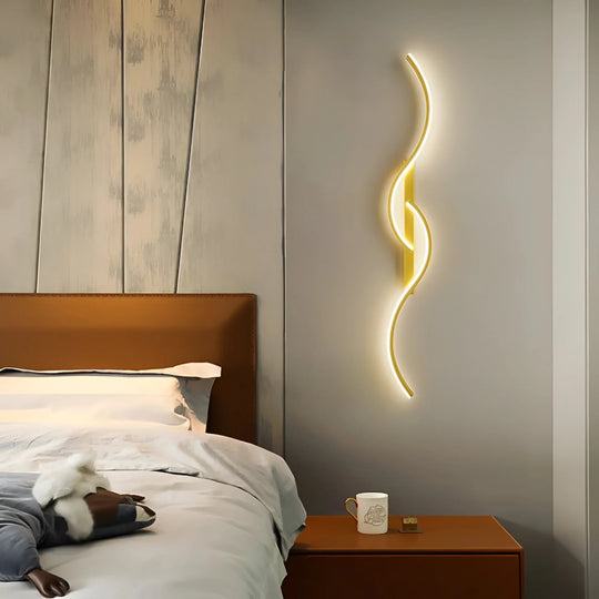 Contemporary Curved Wall Light for Indoor Ambient Lighting