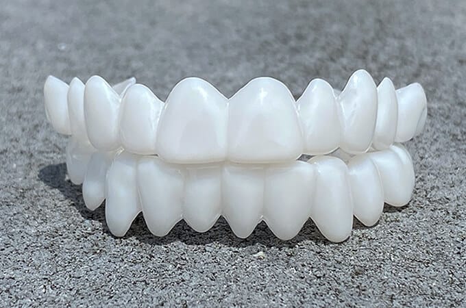 Dental Prosthesis Lift