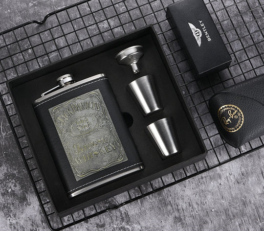 8oz Stainless Steel Whisky Bottle with Alcohol Funnel and Embroidered Golden Silk Fabric Packaging Gift Box Set