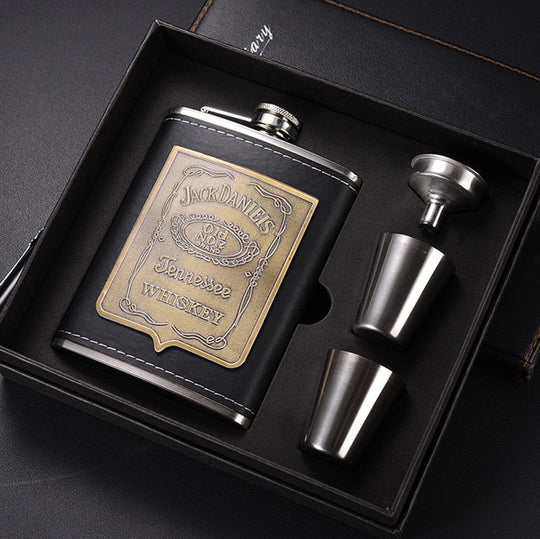 8oz Stainless Steel Whisky Bottle with Alcohol Funnel and Embroidered Golden Silk Fabric Packaging Gift Box Set