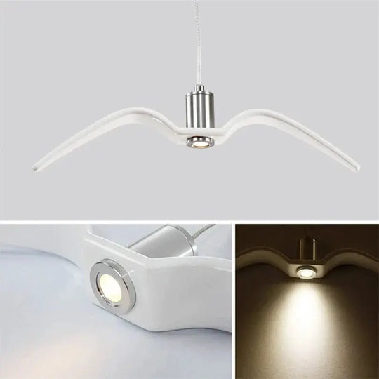 Design Lamp in the Shape of a Bird