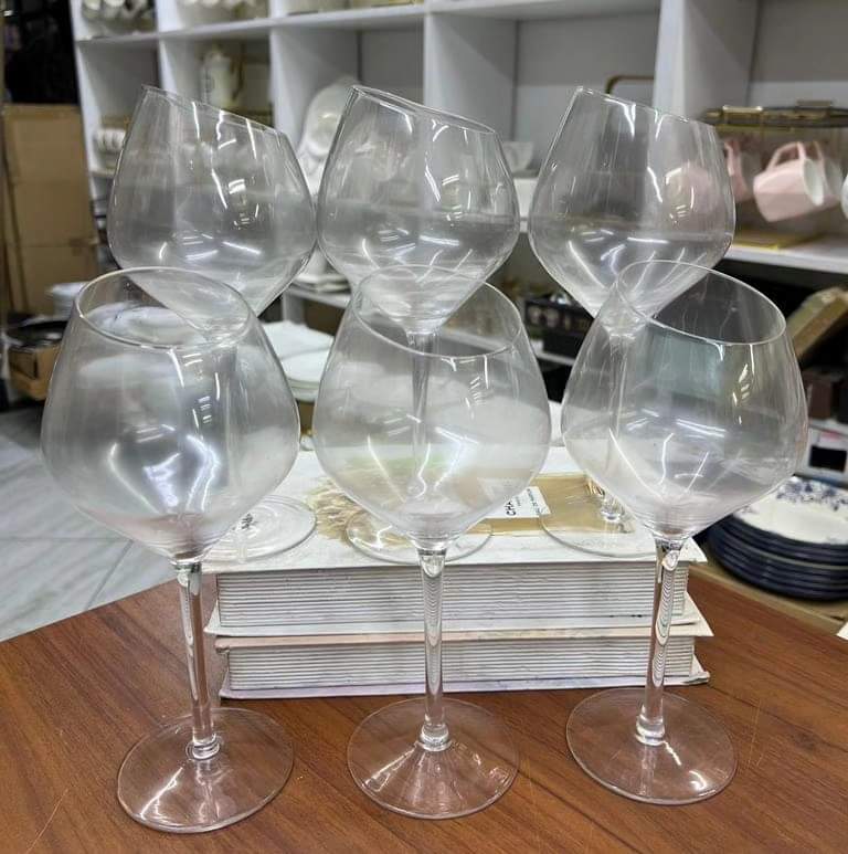 6-Piece Set of Angled Large Wine Glasses