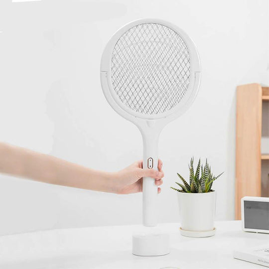 Foldable USB Fly Swatter – Safe for Children and Pets