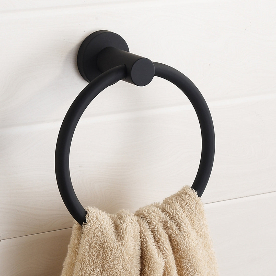 Towel Ring in Chrome Finish, Round Simple Design, Black, 304 Stainless Steel, Rustproof European Bathroom Accessories