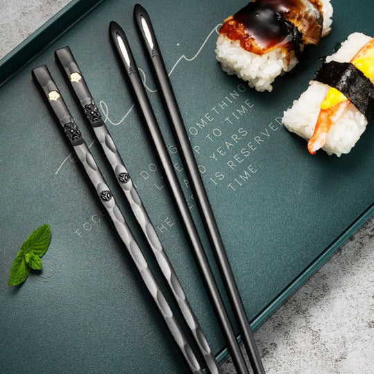 Luxurious Chopstick Set with Refined Designs (5 Pairs)