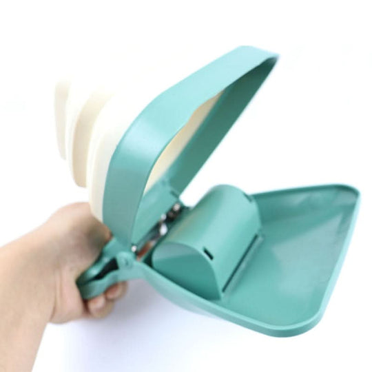 PAWPICK SCOOPER – Portable dog poop scooper with clip & one-handed operation