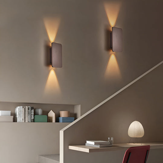 Elegant LED Wall Lamp in Minimalist Design for Your Home