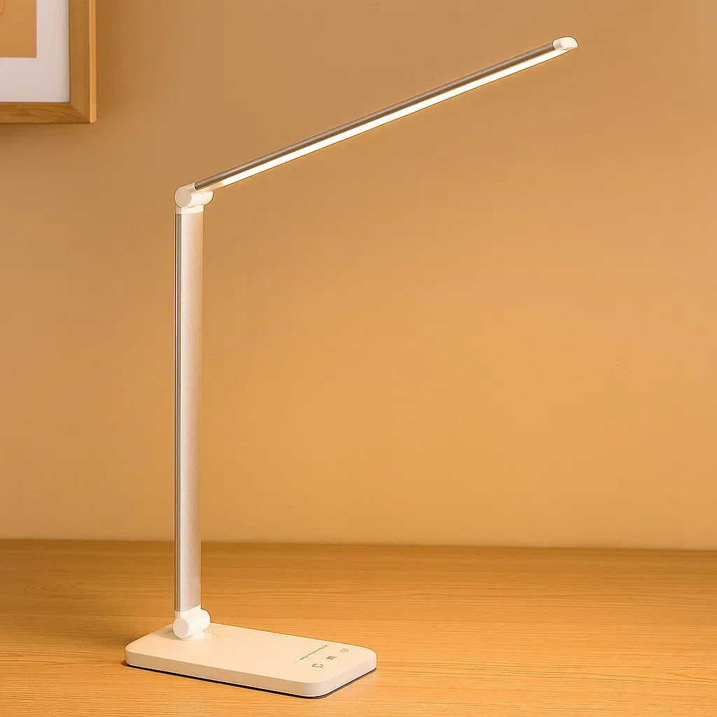 LED Desk Lamp - Adjustable - USB Charging - Luvonic