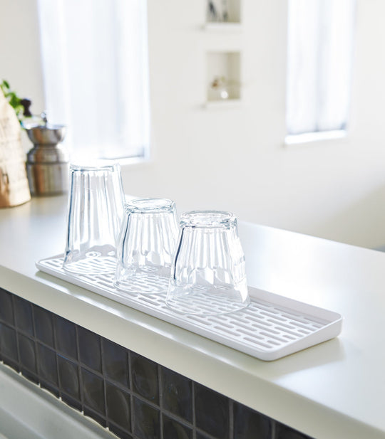 Narrow Sink Draining Area
