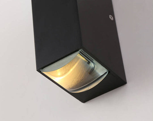 Modern Waterproof LED Outdoor Wall Light | Rectangular Up/Down Aluminium Fixture