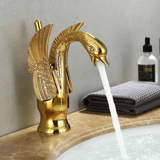 Single Handle Golden Basin Faucet