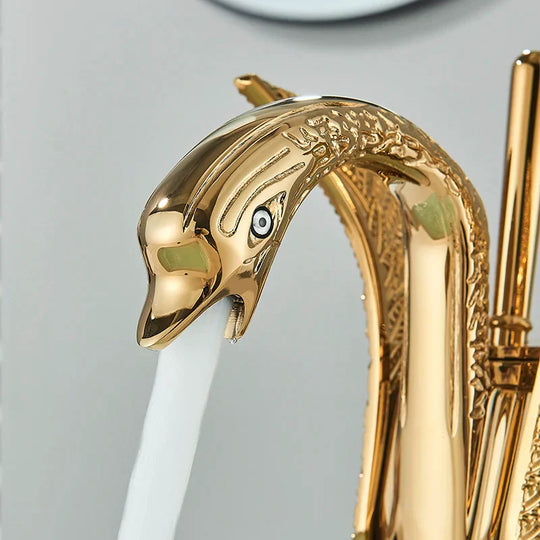 Single Handle Golden Basin Faucet
