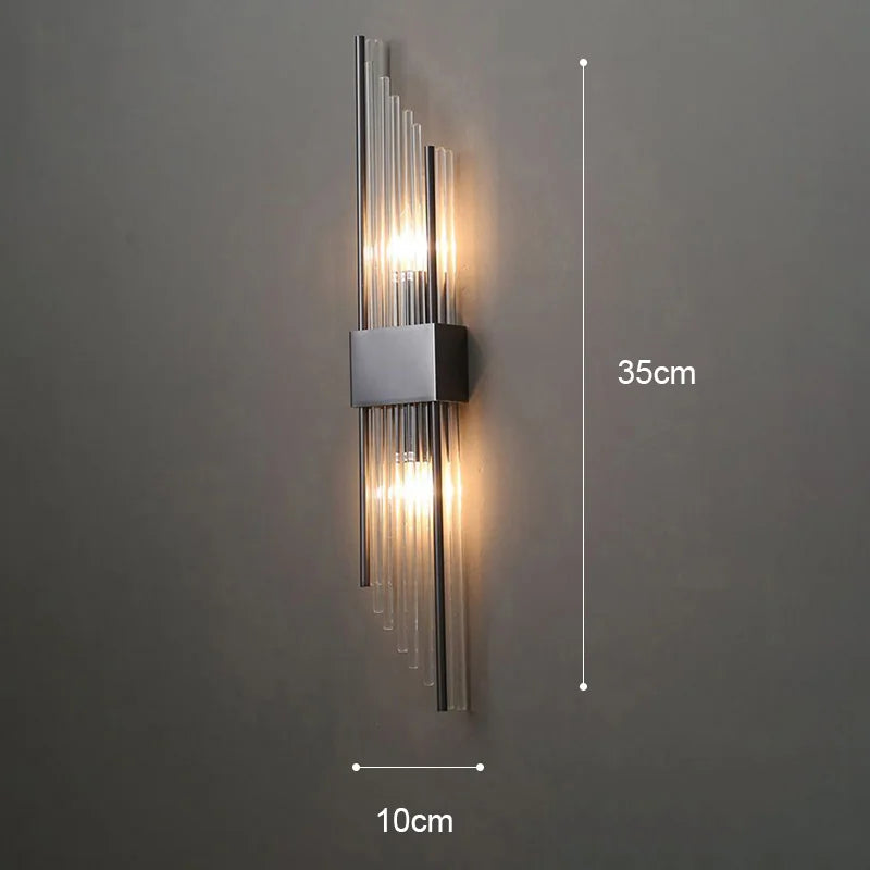 Elegant LED Wall Lamp in Gold