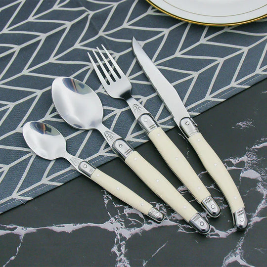 Ivory Elegance – Luxury Laguiole Cutlery Set with Timeless Style