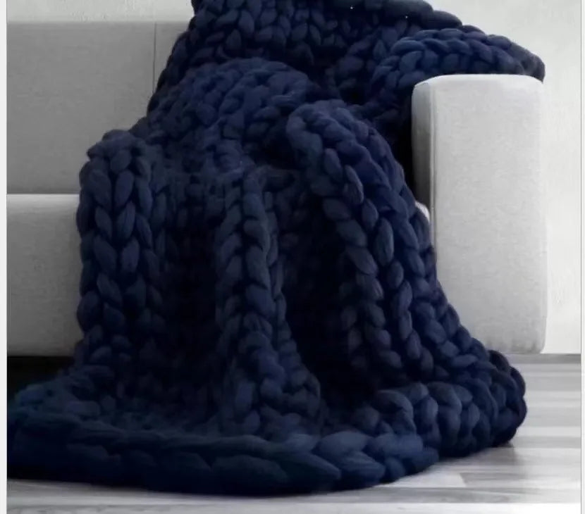 Chunky Knit Blanket – Cozy Wool Blanket for Every Room – Soft & Warm – Perfect for Sofa and Bed