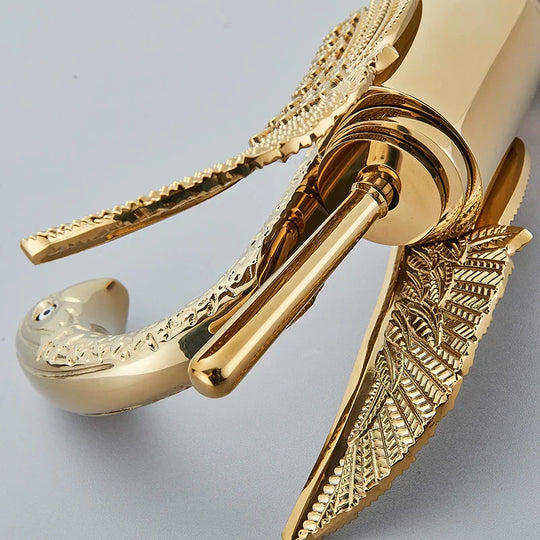 Single Handle Golden Basin Faucet