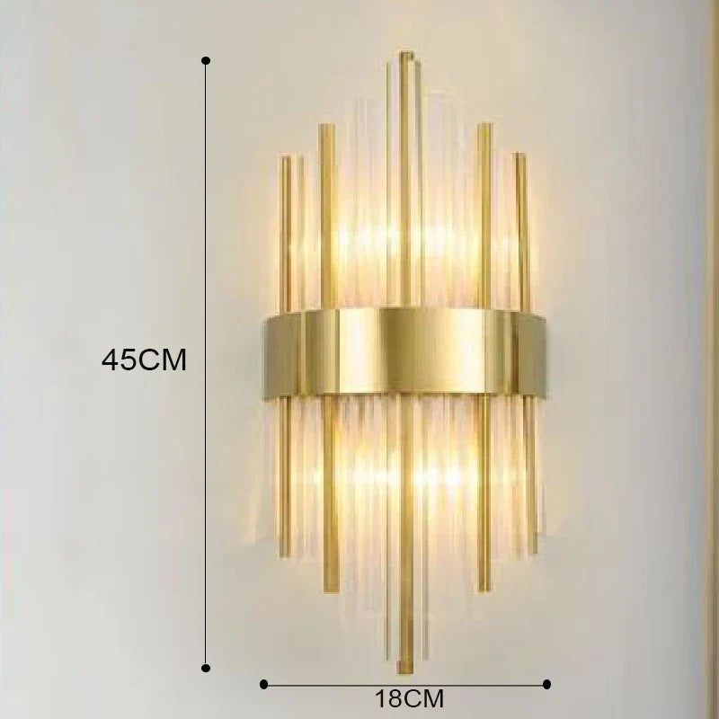 Elegant LED Wall Lamp in Gold