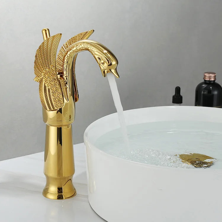 Single Handle Golden Basin Faucet