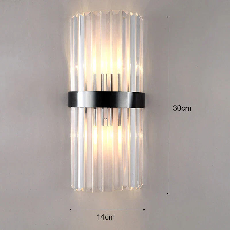 Elegant LED Wall Lamp in Gold