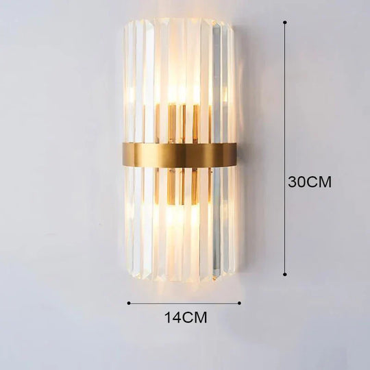 Elegant LED Wall Lamp in Gold