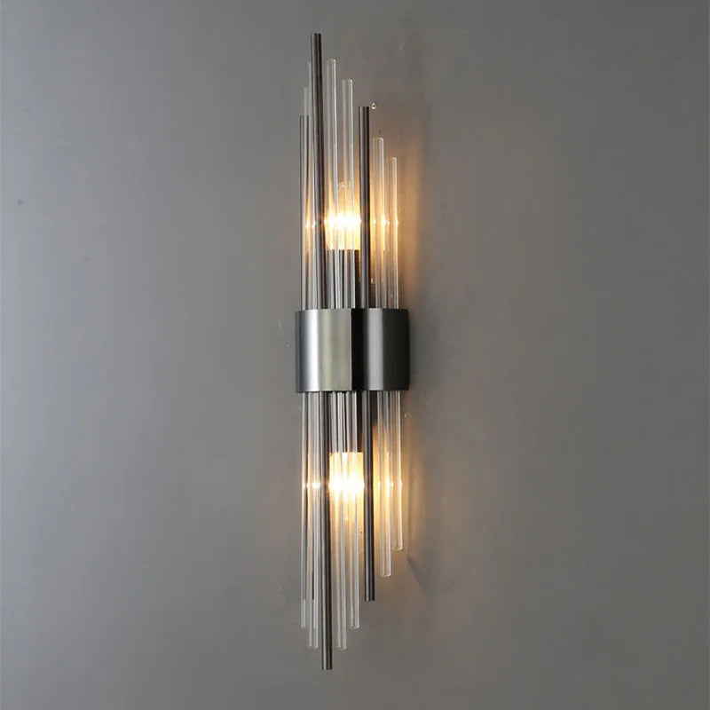 Elegant LED Wall Lamp in Gold