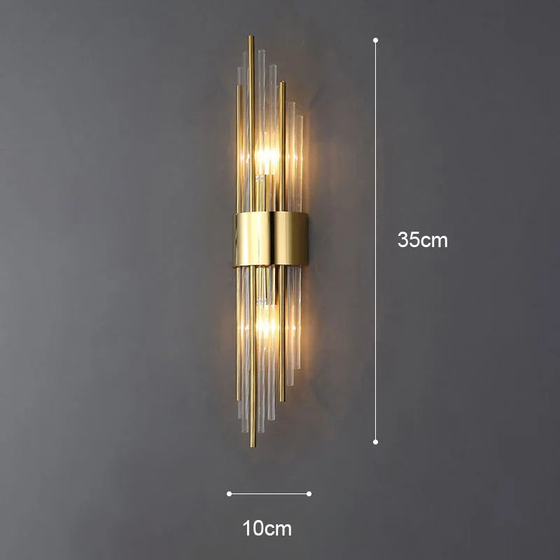 Elegant LED Wall Lamp in Gold