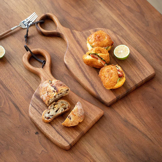 Walnut Cutting Board – Luxurious Double-Sided Cutting & Serving Board