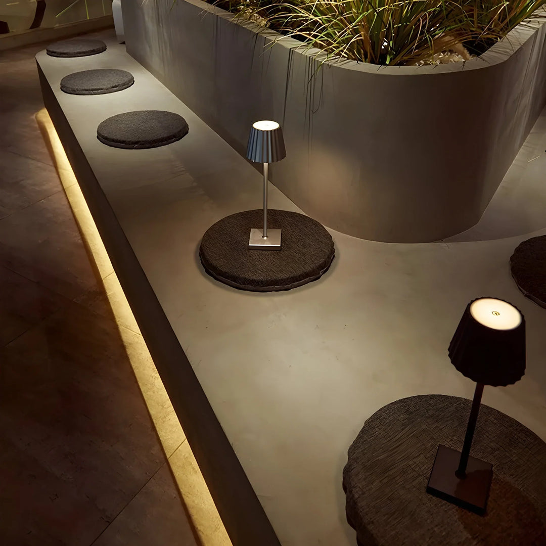 Table Lamp - Cordless Lamp - Touch Control - Luvonic