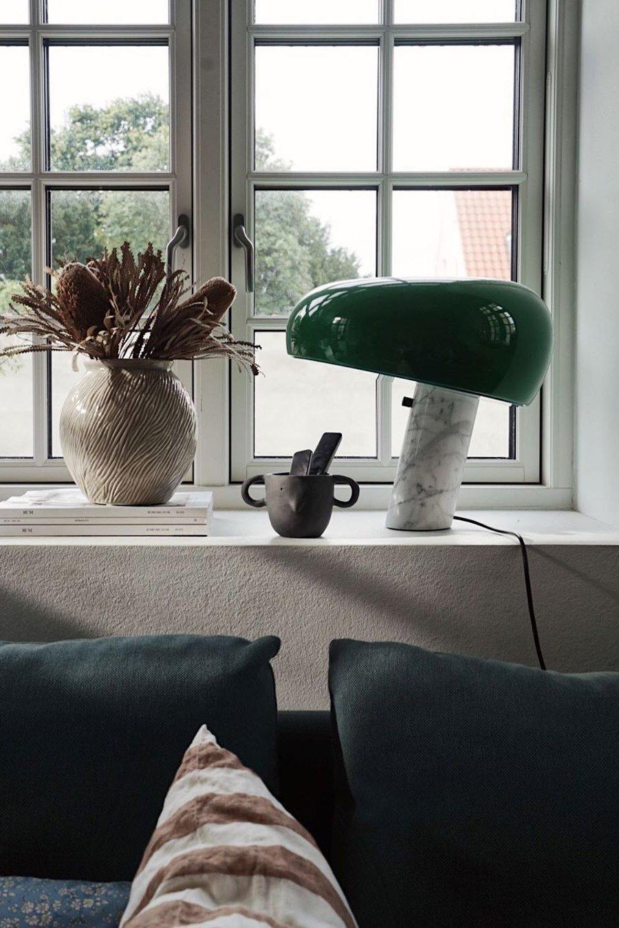 Table Lamp - Marble Base - Metal Shade