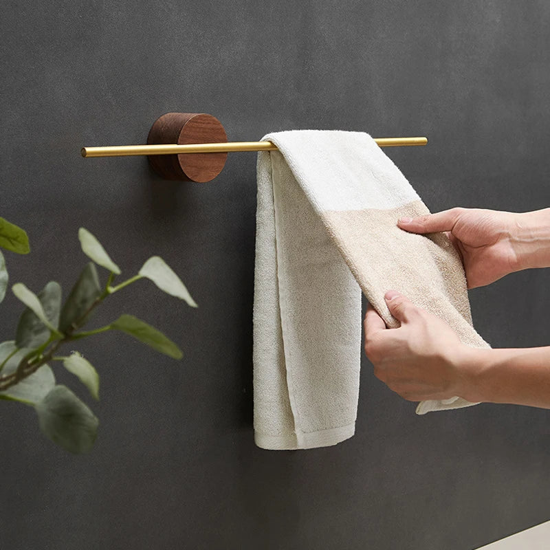 Luxurious Modern Towel Holder