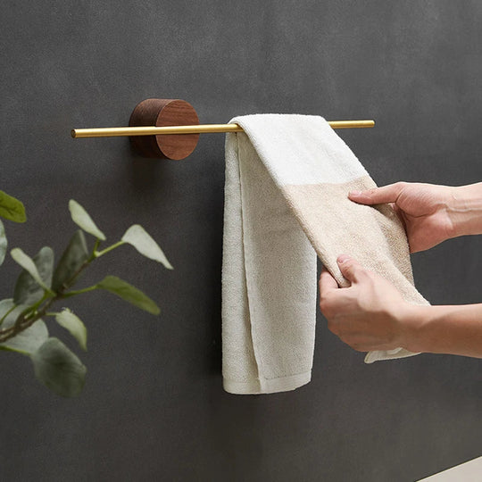 Luxurious Modern Towel Holder