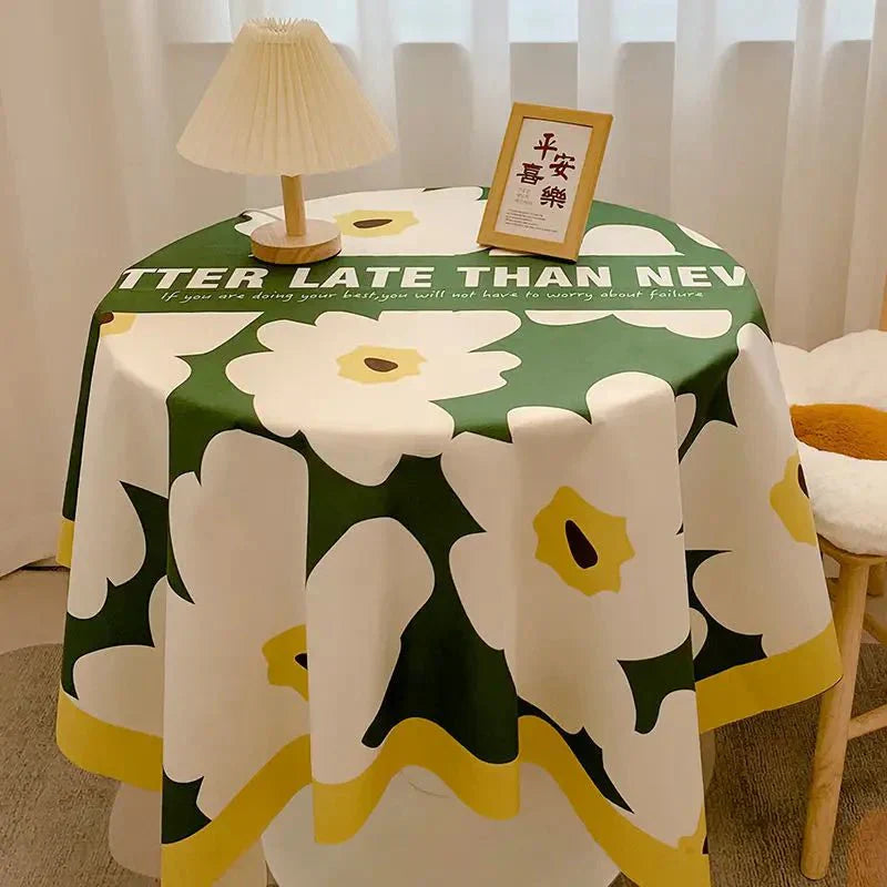 Checked Design Round Cotton Tablecloth