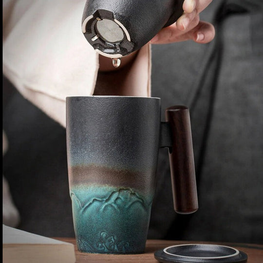 Large Ceramic Tea Cup with Lid