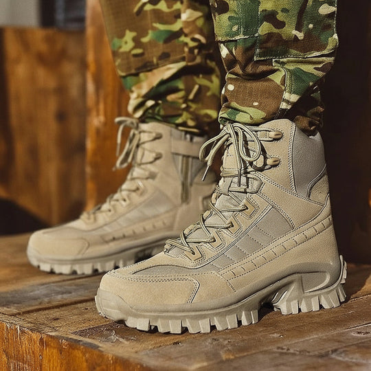 Men's Winter Boots with Lace-Up Design