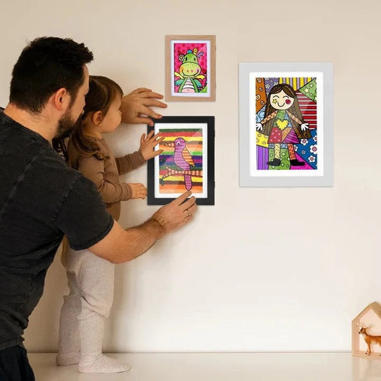 Kids Artwork Storage Frame, Up to 150 Drawings