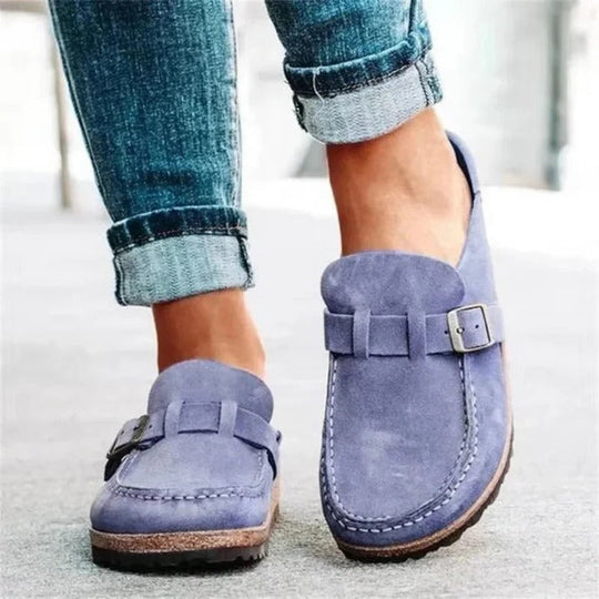 Women’s Closed Toe Clogs with Adjustable Buckle Strap