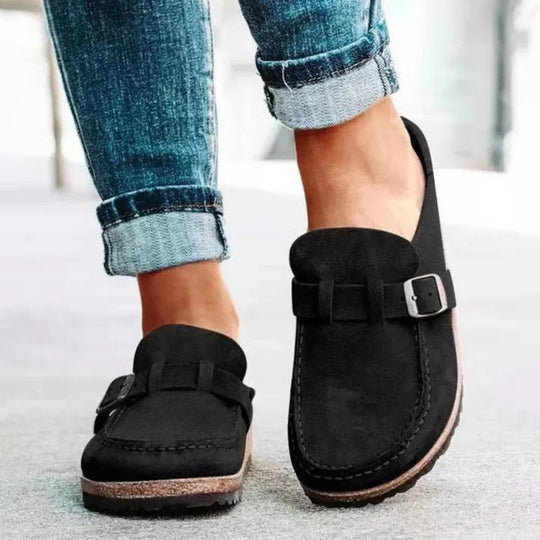 Women’s Closed Toe Clogs with Adjustable Buckle Strap