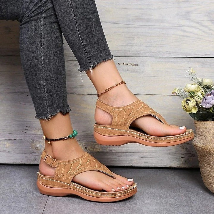 Women’s Open Toe Sandals with Supportive Footbed Design