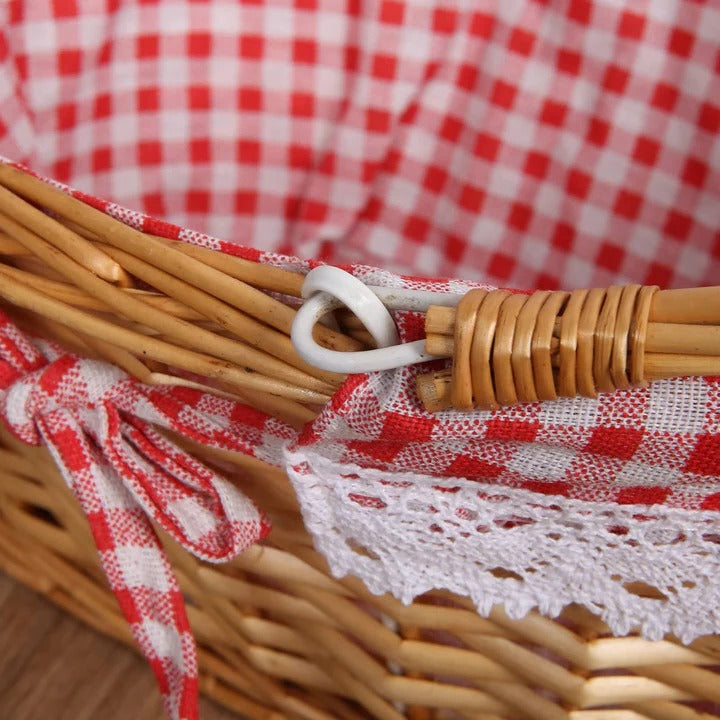 Woven Willow Picnic Basket with Removable Cotton Liner