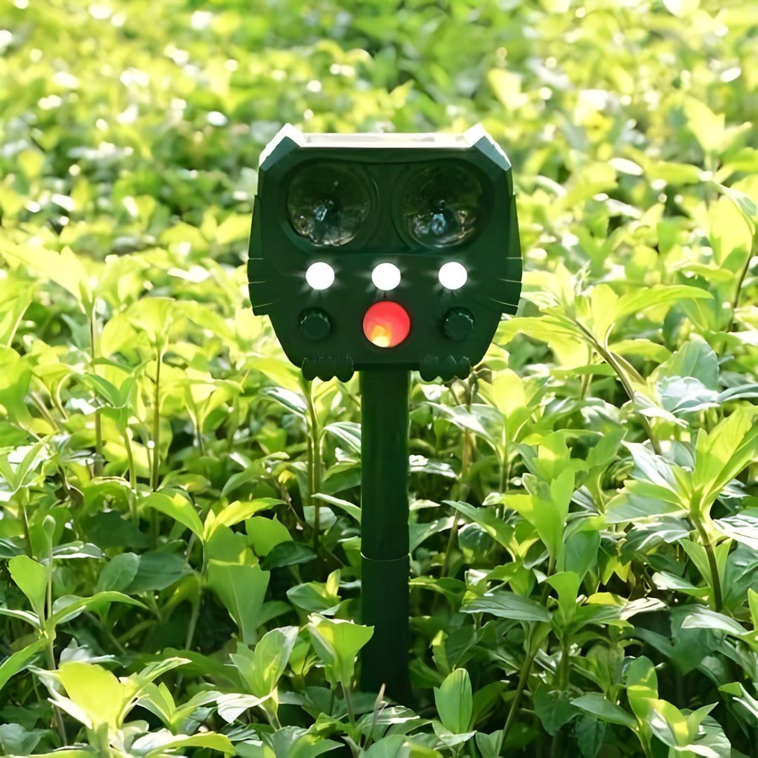 Solar Ultrasonic Snake Deterrent with Motion Sensor