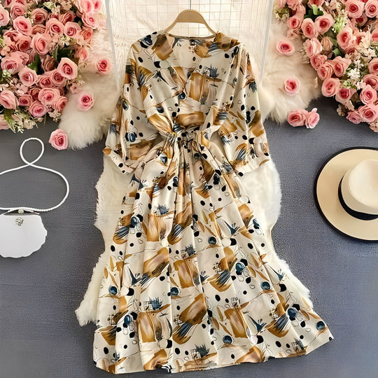 Floral Chiffon Summer Dress with V-Neck and Puff Sleeve Detail