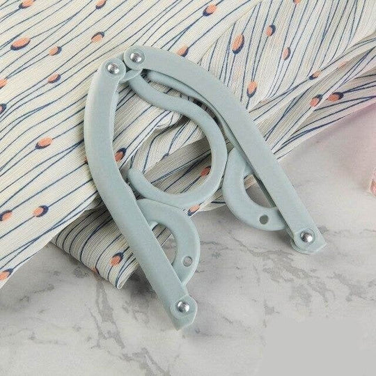 Portable Foldable Clothes Hanger for Travel