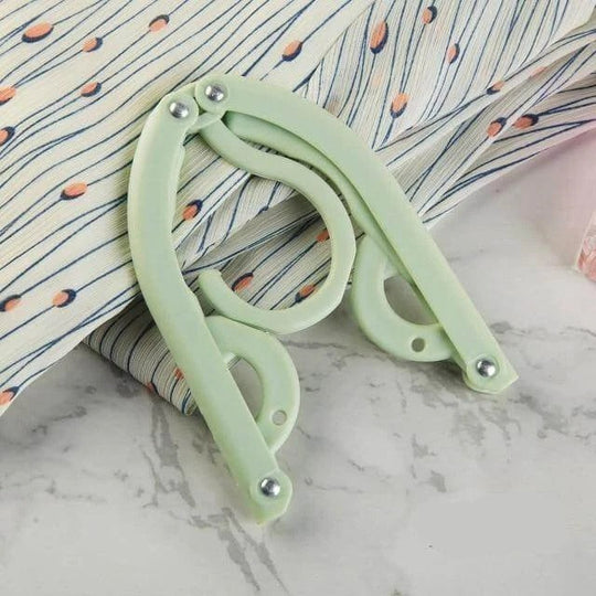 Portable Foldable Clothes Hanger for Travel